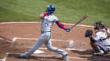 Josh Donaldson, exjugador de béisbol de las Grandes Ligas, en acción en el campo
