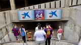 Camp Nou du FC Barcelone lors d'un match, illustrant le paradoxe revenus-dette du club catalan en 2026