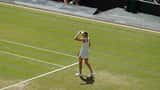 Elena Rybakina spiller tennis ved Wimbledon 2026