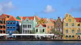 Bunte Fassaden am Handelskade in Willemstad, Curaçao
