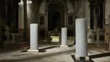 Installazione artistica alla Biennale di Venezia 2022, opera di Studio SIN e Rony Plesl
