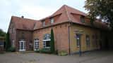 Klosterhof Marienfeld in Harsewinkel – Symbol für die Geschichte der Klosterstraße und Anliegerrechte bei Bauarbeiten
