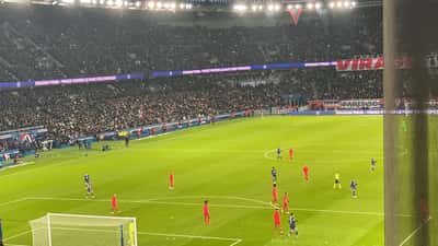 Estádio Parc des Princes em Paris, palco do jogo entre o PSG e o Lorient na Ligue 1 em maio de 2026
