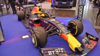 Red Bull Racing RB16 Formule 1 auto — illustratie bij artikel over geheimhoudingsbeding Helmut Marko