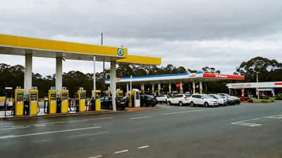 Brent Crude Near $96: How Rising Oil Prices Are Hitting Australian Household Budgets and What You Can Do About It