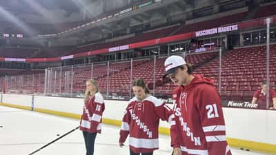 Caroline Harvey et le repêchage PWHL 2026 : pourquoi les blessures en hockey féminin méritent une attention médicale sérieuse