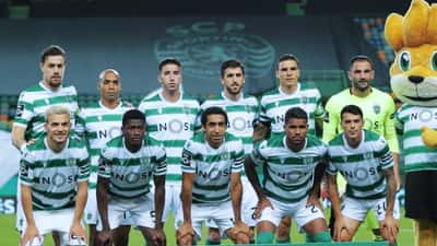 Sporting CP Spieler im Einsatz, Abril 2021, Lissabon