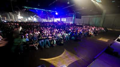 Pelaajia BlizzCon-pelitapahtumassa – WoW Forever julkistettiin syyskuussa 2026