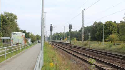 Bahnsteige des Bahnhofs Biesenthal im Landkreis Barnim, Brandenburg