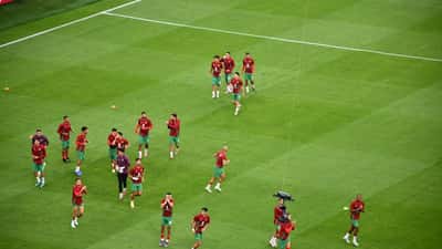 Match de qualification Coupe du Monde 2026 : duel en plein stade lors d'un match qualificatif Maroc-Niger