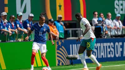 Michael Olise en maillot de l'équipe de France lors de France contre Sénégal à la Coupe du Monde 2026