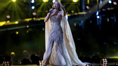 Delta Goodrem esittää kappaletta Eclipse Euroviisujen 2026 semifinaalissa Wienissä