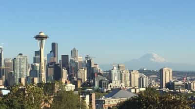 Vista panorámica del horizonte de Seattle con la Space Needle, imagen ilustrativa de la zona afectada por las tormentas del 28-30 de mayo de 2026