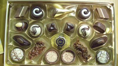 Pralines Lindt classiques dans leur emballage doré emblématique