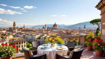 Coppia di viaggiatori consulta una mappa su una terrazza soleggiata con panorama di Roma