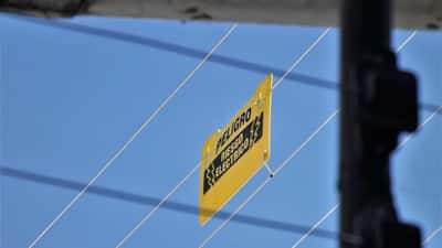 Na elektrocutie van een 16-jarige stagiair in Tubbergen: wanneer is een werkgever wettelijk aansprakelijk?