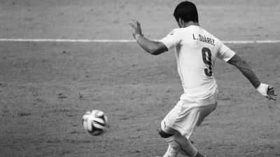 Luis Suárez en maillot de l'Uruguay, exclu du Mondial 2026 malgré sa demande de retour en sélection