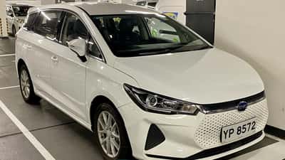 BYD e6 Elektroauto Frontansicht