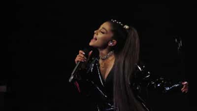 Ariana Grande ved en officiel event