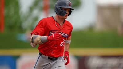 Griffin Conine, ailier des Marlins de Miami, lors d'un match de baseball en ligue mineure avec Jacksonville