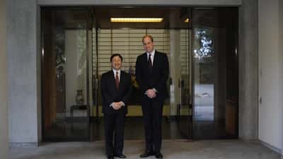 Príncipe William do Reino Unido durante visita oficial ao Japão em 2015
