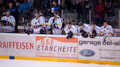 Fribourg-Gottéron en finale : blessures de hockey, quand consulter un médecin du sport ?