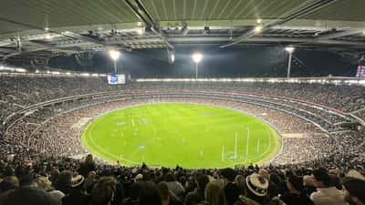 Voss Resigns at 1-8: How AFL Coach Payouts Actually Work in 2026