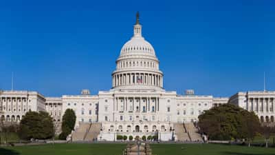 Le Capitole américain à Washington DC, siège du Congrès des États-Unis et symbole des élections de mi-mandat 2026