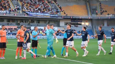 Joueurs de Viking FK en action lors d'un match de compétition européenne UEFA