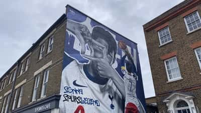 Son Heung-min mural street art celebrating his football career