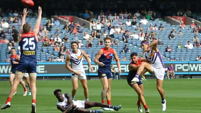 Murphy Reid Signs Until 2029: What Young AFL Stars Should Know Before Signing Any Contract