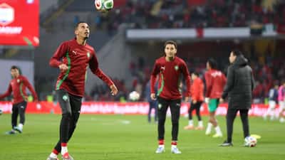 Azzedine Ounahi im Aufwärmen mit der marokkanischen Nationalmannschaft