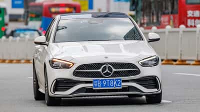 Mercedes-Benz C-Klasse Limousine in der Außenansicht