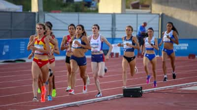 Atletas a competir em provas de atletismo nos Jogos do Mediterrâneo Taranto 2026