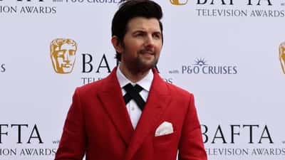 Adam Scott aux BAFTAs 2026, acteur et producteur exécutif de Severance