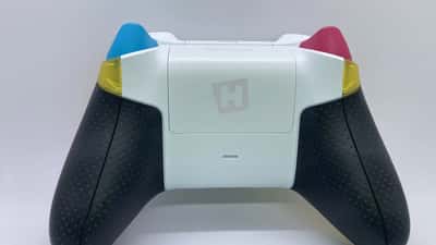 Xbox Series controller with Forza Horizon Limited Edition branding, representing gaming cybersecurity breach