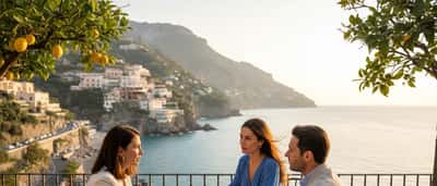 Avvocato matrimonialista italiano in studio legale che consulta una coppia su documenti di separazione