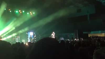 Morgan Wallen performing live in Dubuque