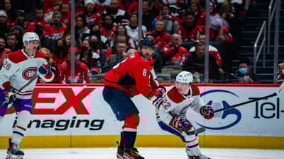 Montreal Canadiens vs Washington Capitals NHL game action