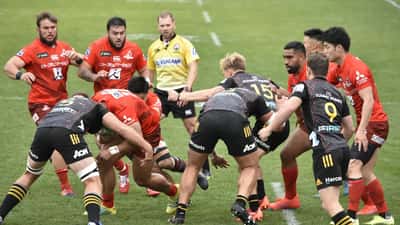 Chiefs rugby players in action during 2020 Super Rugby Pacific match against Sunwolves