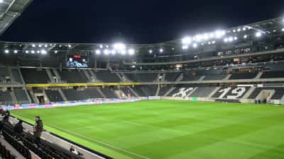 Raiffeisen Arena in Linz, Stadion des LASK