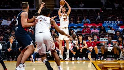 Dean Wade Plays Through Ankle Sprain in Game 7: When Should You See a Physio?