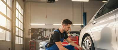 Tanken in Slowenien: Was Kfz-Experten über Auslandsfahrten und Fahrzeugsicherheit wissen müssen