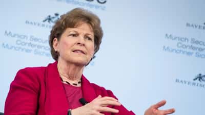 Jeanne Shaheen's Senate Exit: What the Shifting US Political Landscape Means for Canadians with Cross-Border Legal Matters