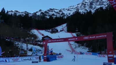 Descente de slalom du Lauberhorn à Wengen, Suisse — course emblématique remportée par Walter Tresch en 1971