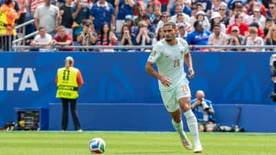 Maxence Lacroix in action for France at the 2026 World Cup