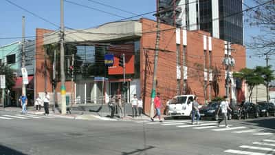 Agência do Itaú Unibanco na Praça Silvio Romero, São Paulo