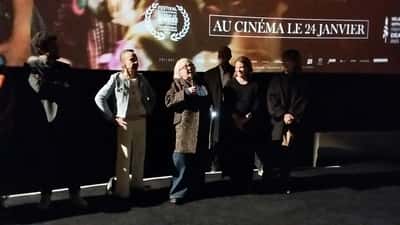 Josiane Balasko et la rumeur de décès : comment se défendre légalement contre les hoaxes en ligne