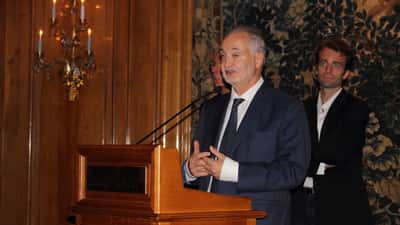 Jacques Attali lors de la remise du Prix Bristol des Lumières 2015