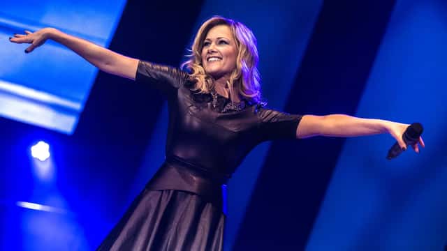 Helene Fischer auf der Bühne — Bühnenfitness und Künstlergesundheit 2026